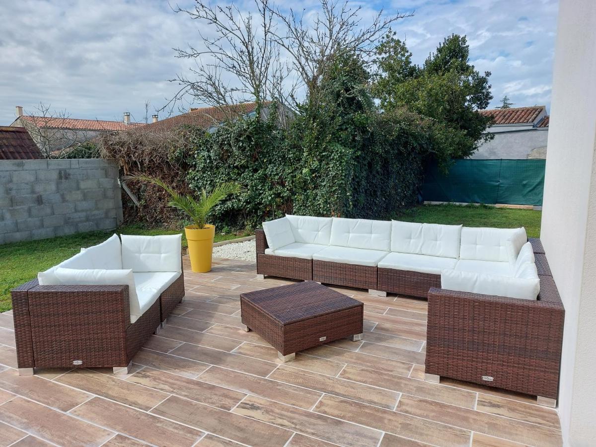 La Janne - Maison Avec Jardin Saujon Exteriör bild